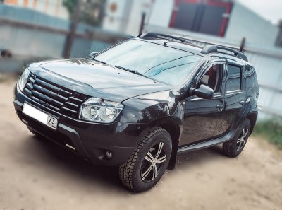 Решетка радиатора CROSS для Renault Duster 2012-2020г.